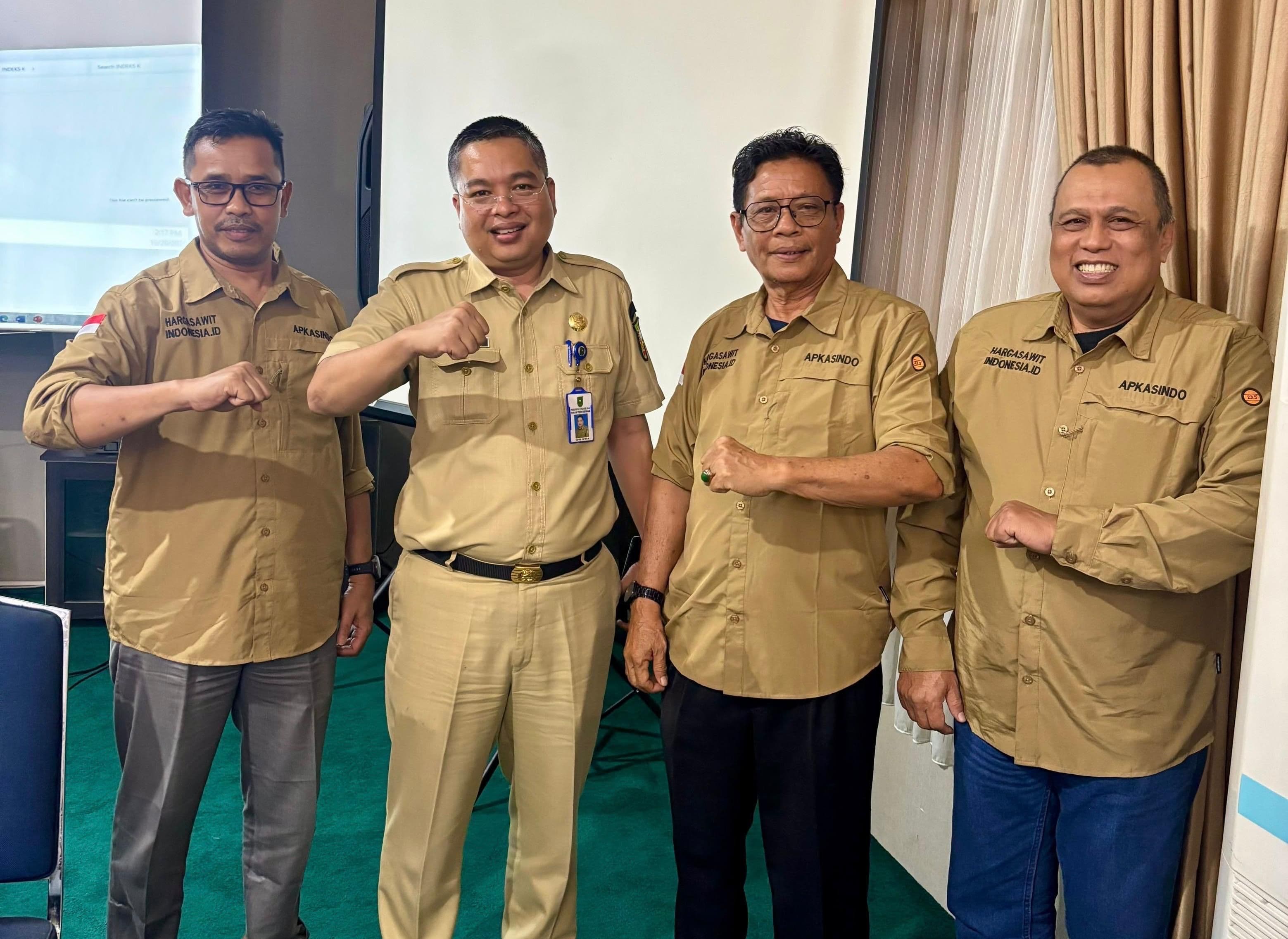 Harga TBS Riau Naik Rp75,48 Jadi Rp3.679,40/kg, APKASINDO Dorong Penguatan Kemitraan Petani
