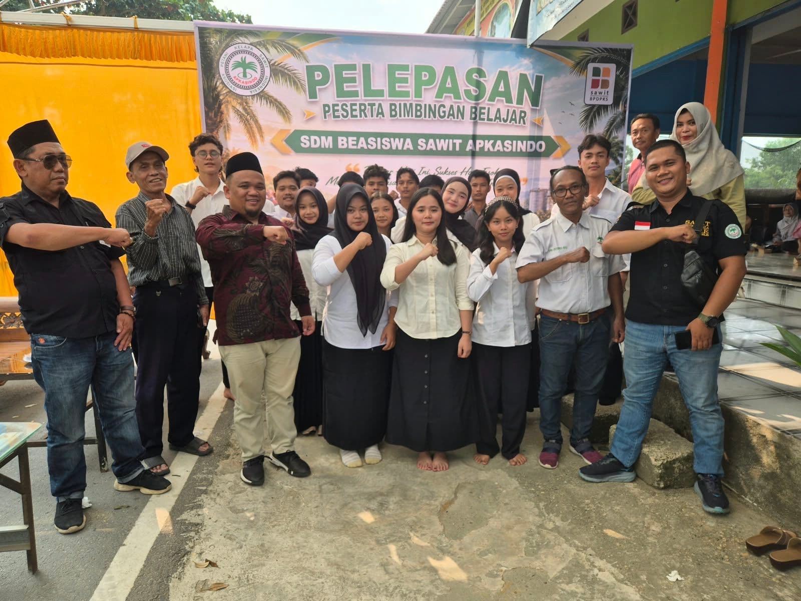 75 Peserta Beasiswa SDM BPDP dari Inhu Lulus, APKASINDO Dorong Penambahan Kuota