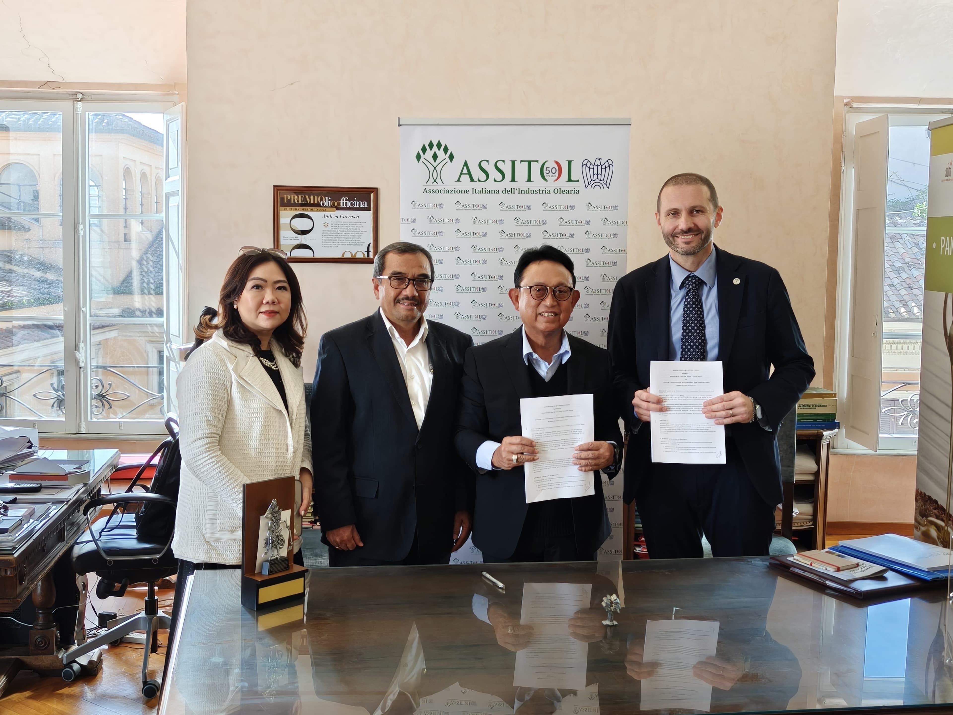 Perkuat Kerja Sama, GAPKI Lakukan Enam MoU dengan AS dan Eropa