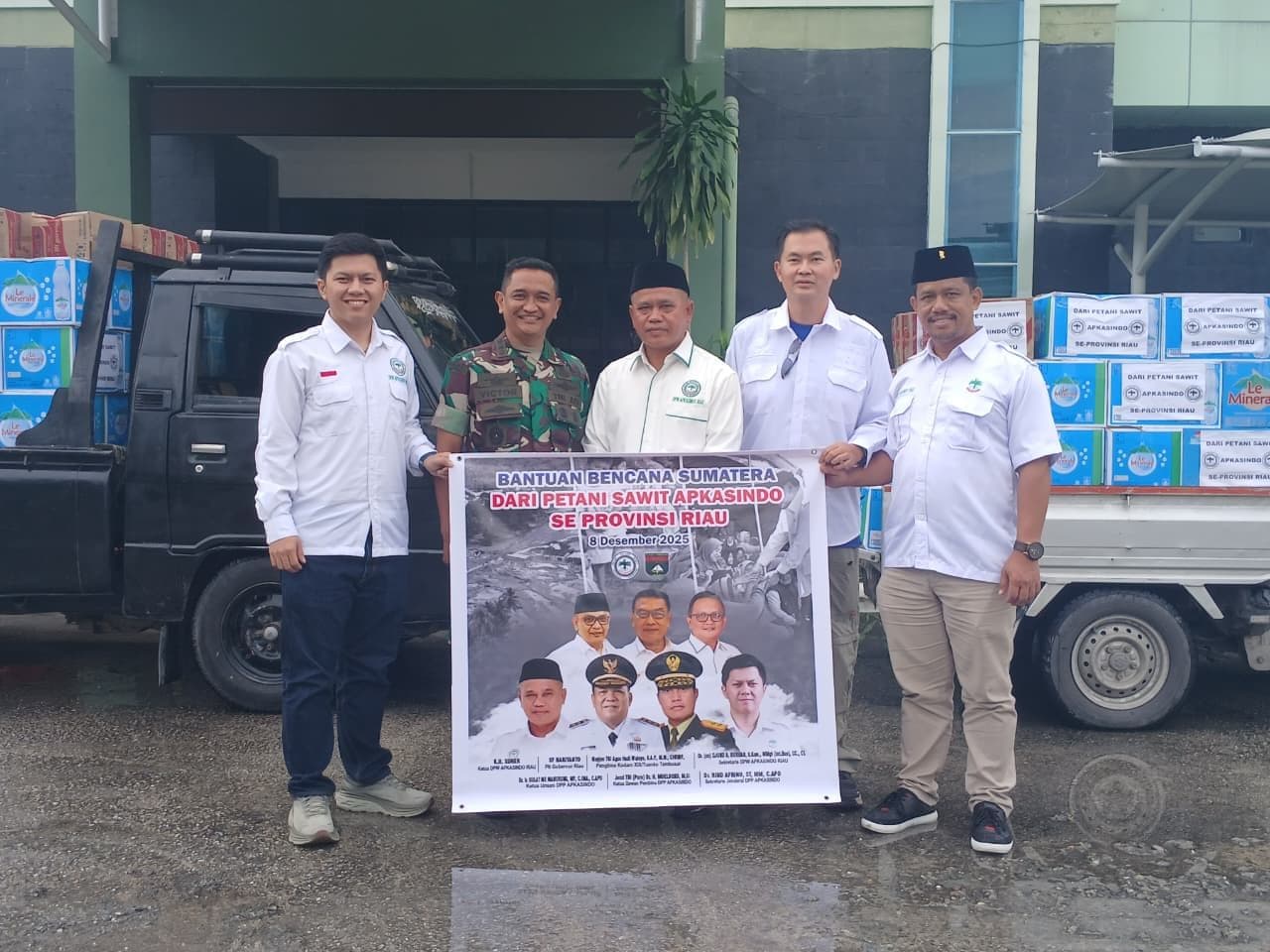 DPW dan DPD APKASINDO se-Riau Salurkan Bantuan untuk Korban Banjir di Sumatera Lewat Kodam XIX Tuanku Tambusai