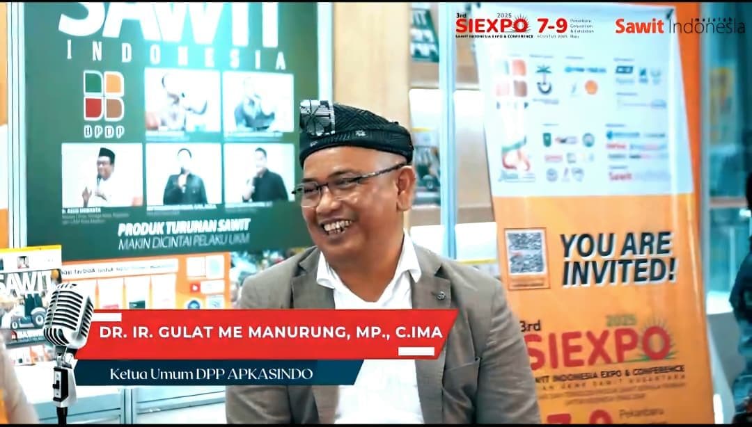 Petani Sawit : Majalah Sawit Indonesia Ditengah Gelombang Dinamika Perjalanan Panjang Hulu Hilir Sawit