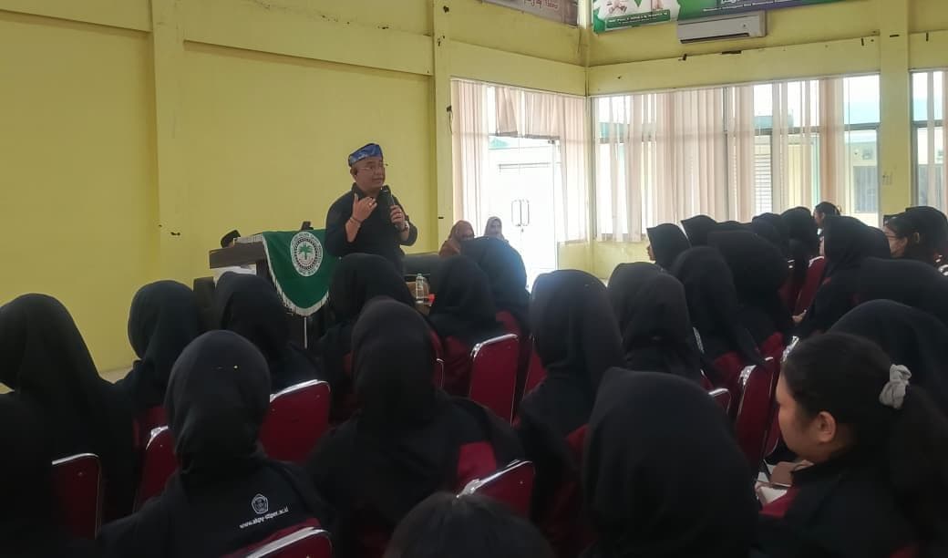 Sejarah Beasiswa SDM Sawit, Mengapa Anak Petani Sawit Berhak Mendapatkannya?