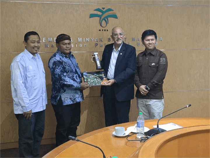 Berkunjung ke Kantor Malaysian Palm Oil Board, APKASINDO Belajar Tingkatkan Produktivitas Petani Sawit dari Negeri Jiran
