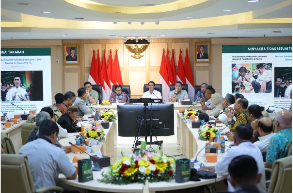 Jelang Nataru 2026 Harga Bapok Seuai HET, Termasuk Minyak Goreng