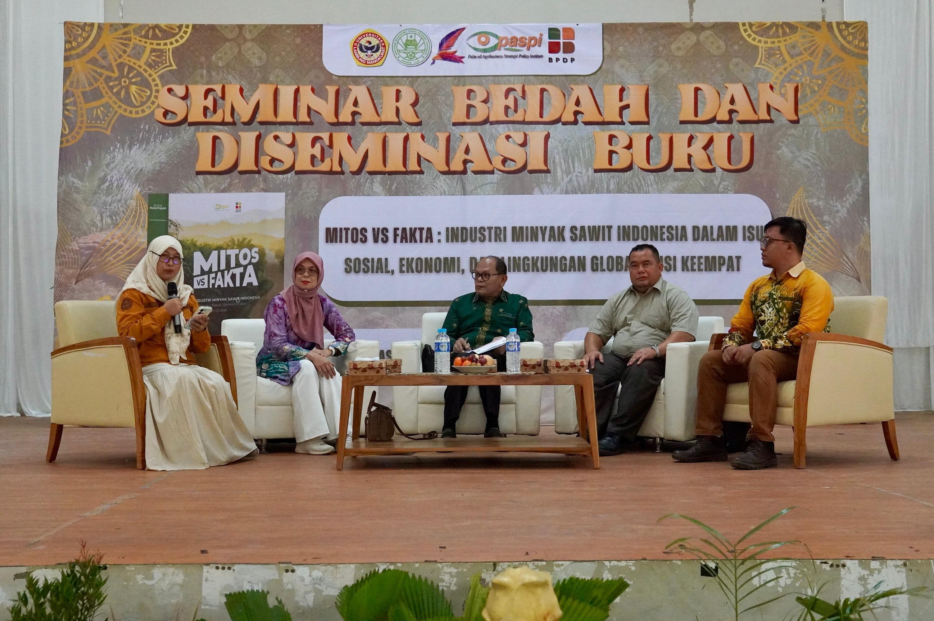 PASPI dan BPDP Advokasi Sawit kepada Mahasiswa se-Kalimantan Selatan Lewat Bedah Buku di ULM